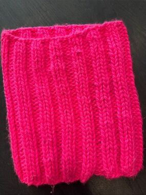 H&M neon pink neck scarf